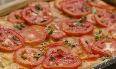 PASTEL DE TOMATE Y QUESO