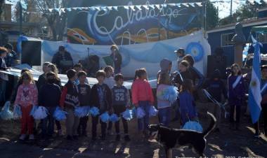 CABALANGO VIVIÓ SU FIESTA DEL 9 DE JULIO CON SABOR A ESCUELA