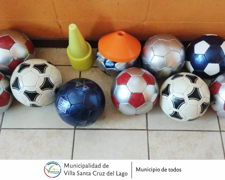 ESCUELA MUNICIPAL DE FÚTBOL DE VILLA SANTA CRUZ DEL LAGO